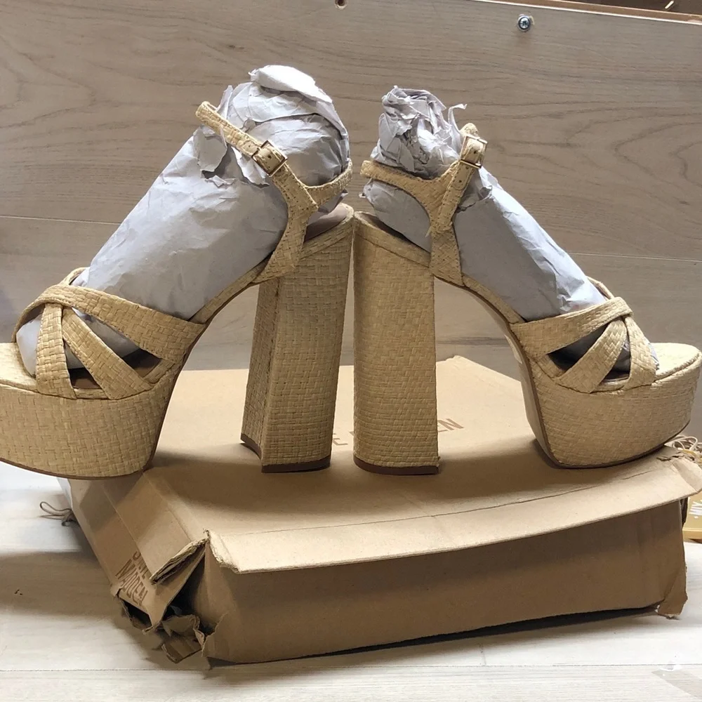 Steve Madden Tan Woven Platform Heels with Ankle Strap #1554